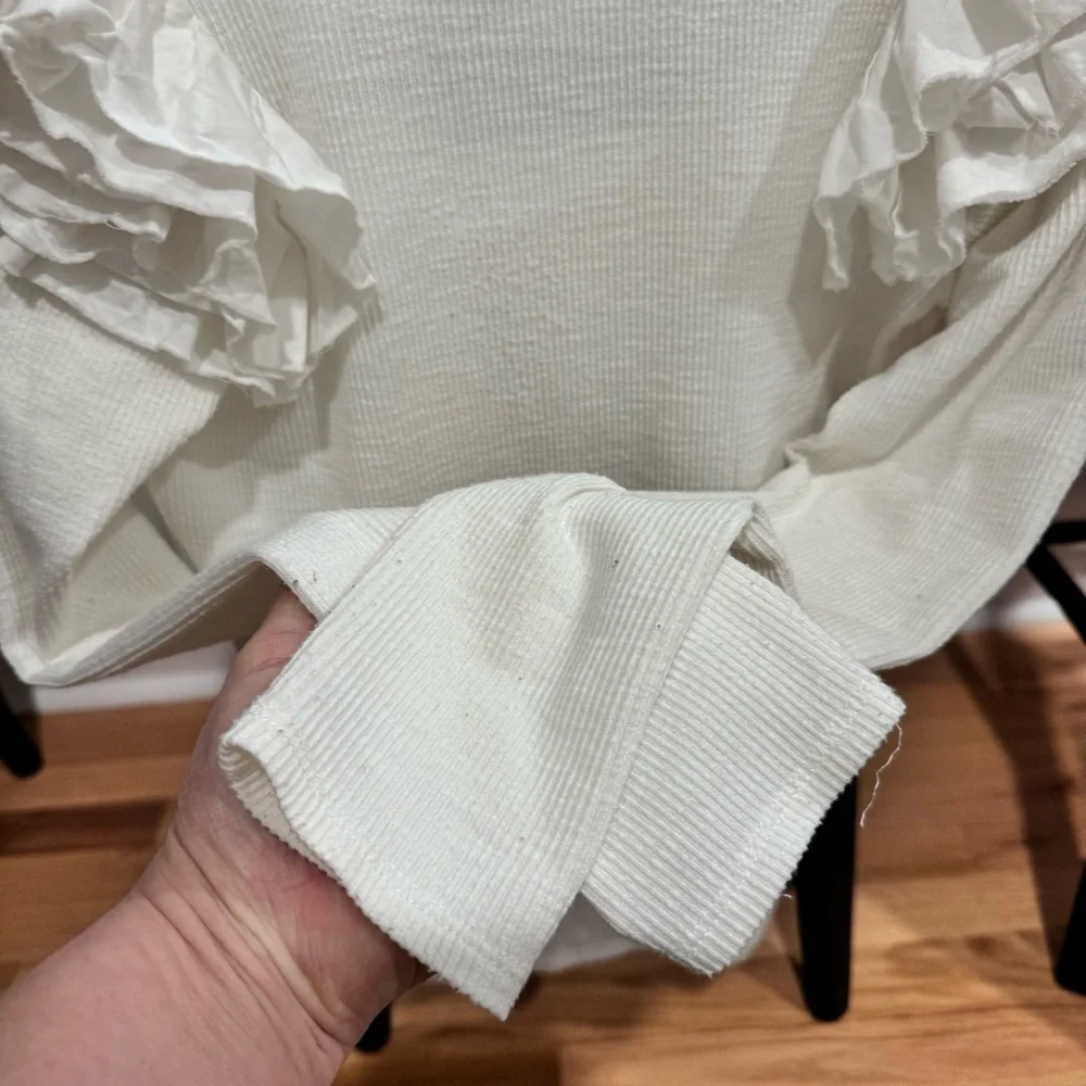 Free people what a ruffle top Size M